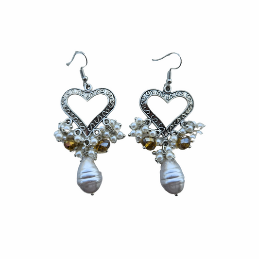 Pearly hearts earrings